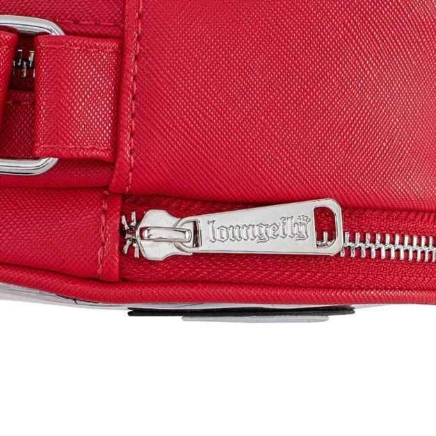 Detail photo of the branded zipper on the Lougefly POP! Spider-Man Purse.